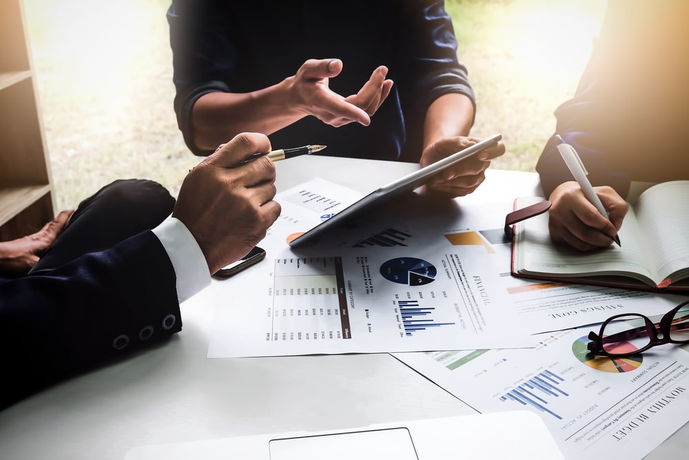 Three Features of Sales Management CRM For Your Business