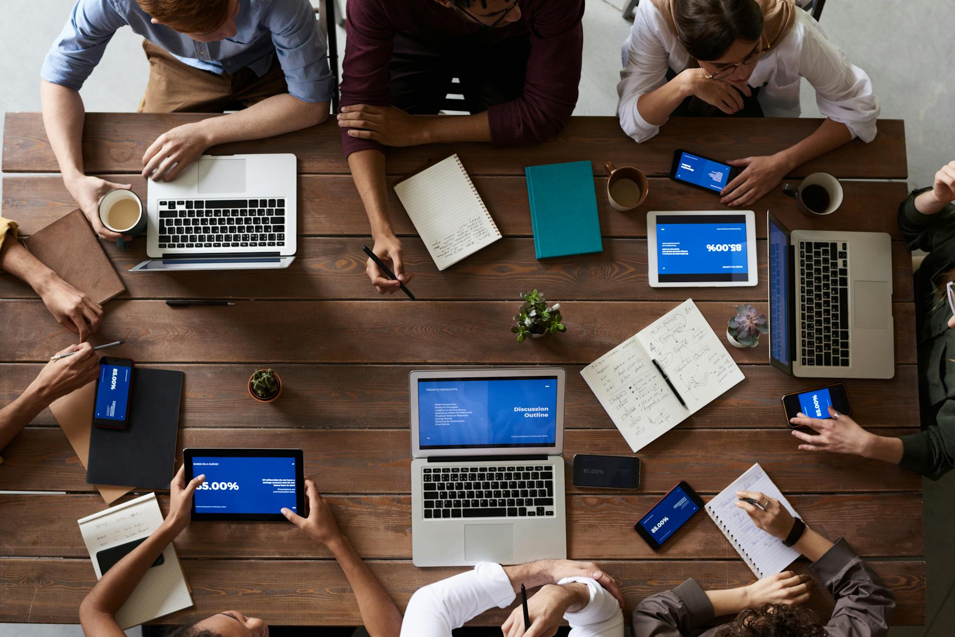 Unlocking Creativity: 7 Factors Affecting Team Innovation
