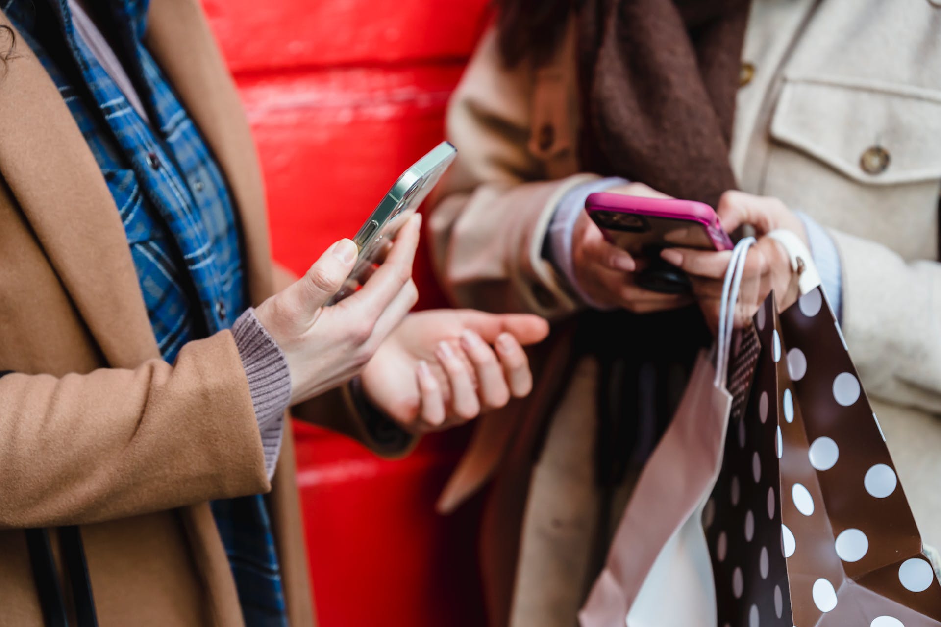 Mobile Sales Mastery: Selling Anytime, Anywhere