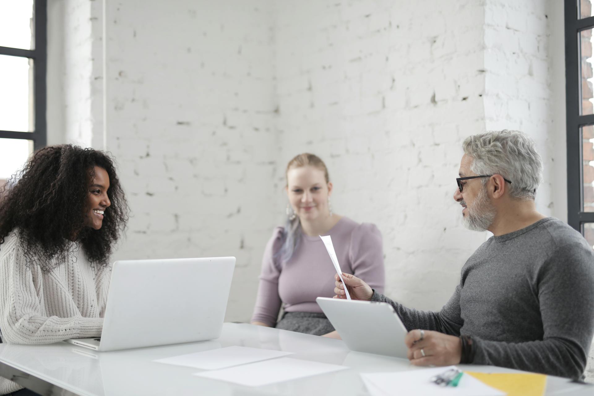 Cross-Cultural Teams: 7 Things to Consider When Forming One